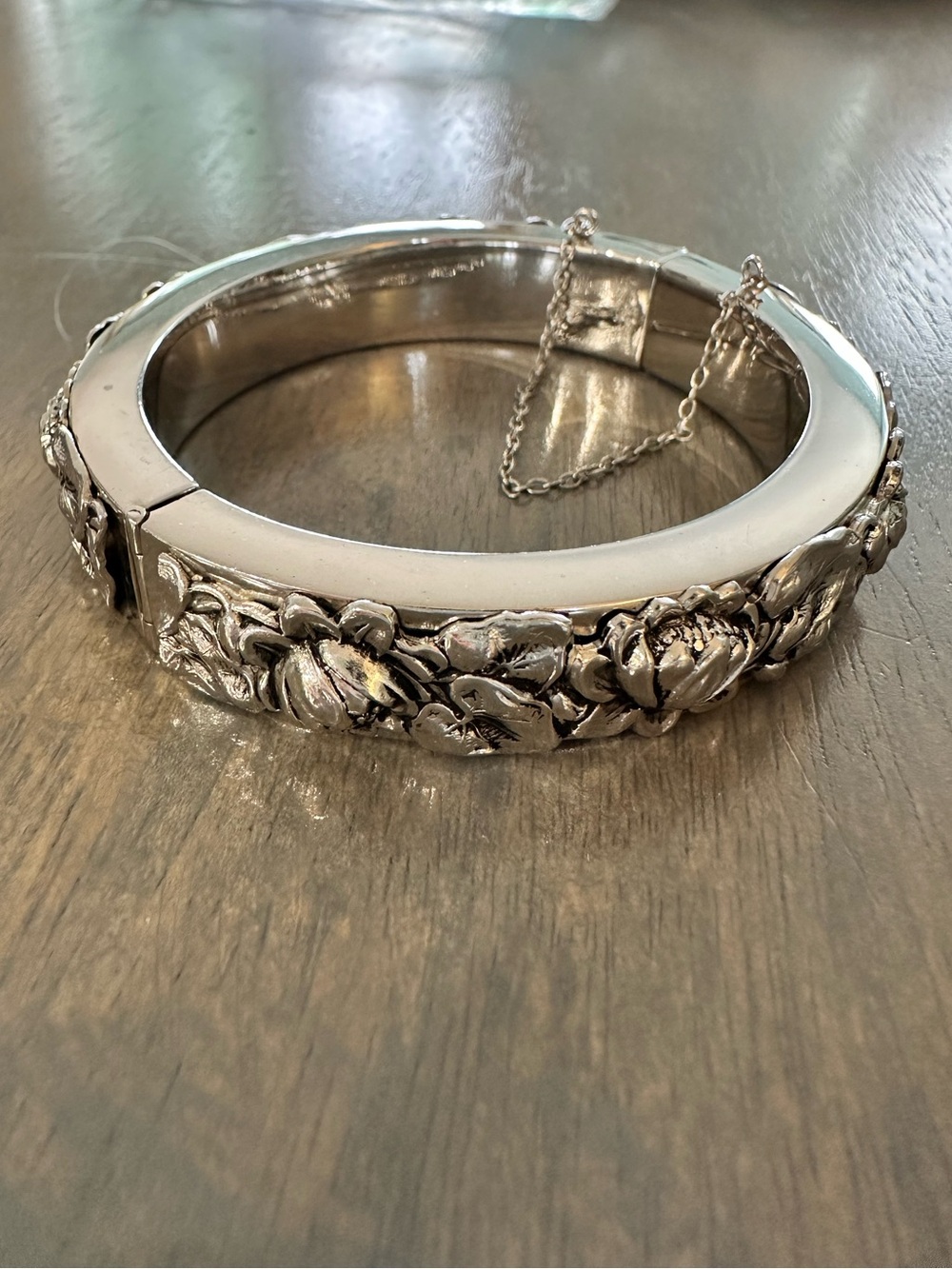 Whiting & Davis Floral Silver Tone Hinged Bangle Bracelet - Signed - EUC